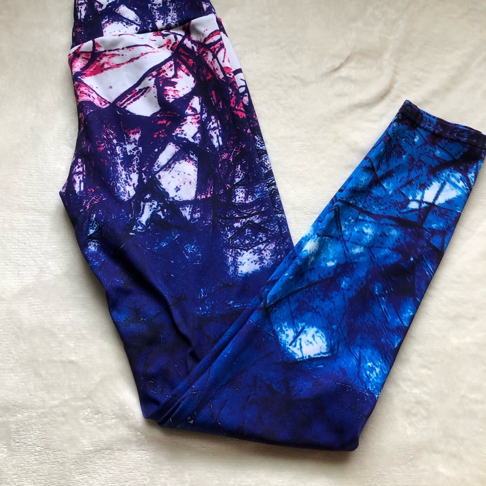 Galaxy size medium leggings